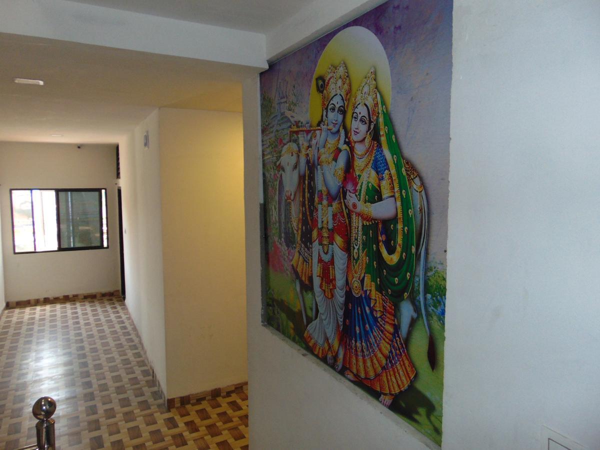 Hotel Kalajanki Ujjain Zewnętrze zdjęcie